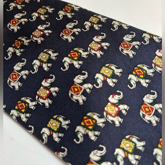 Designed exclusively for the RNC display your support with this unique tie - Picture 2 of 4